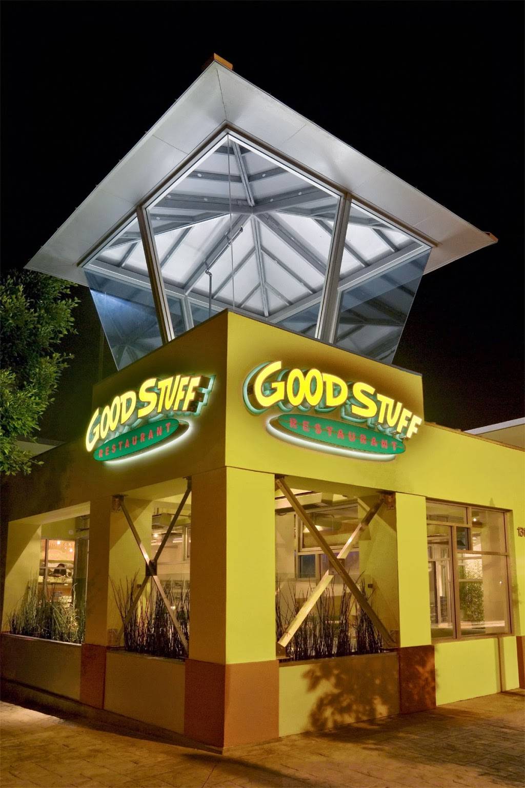 Good Stuff Restaurant | cafe | 131 W Grand Ave C, El Segundo, CA 90245, USA | 3106479997 OR +1 310-647-9997