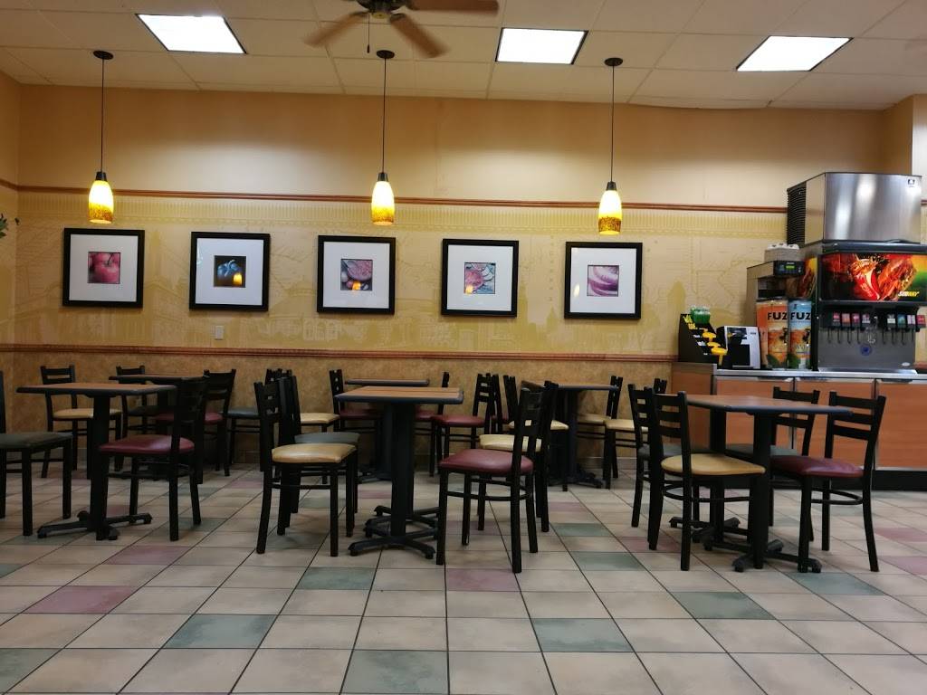 Subway | restaurant | 17900 N Western Ave, Edmond, OK 73012, USA | 4058446400 OR +1 405-844-6400