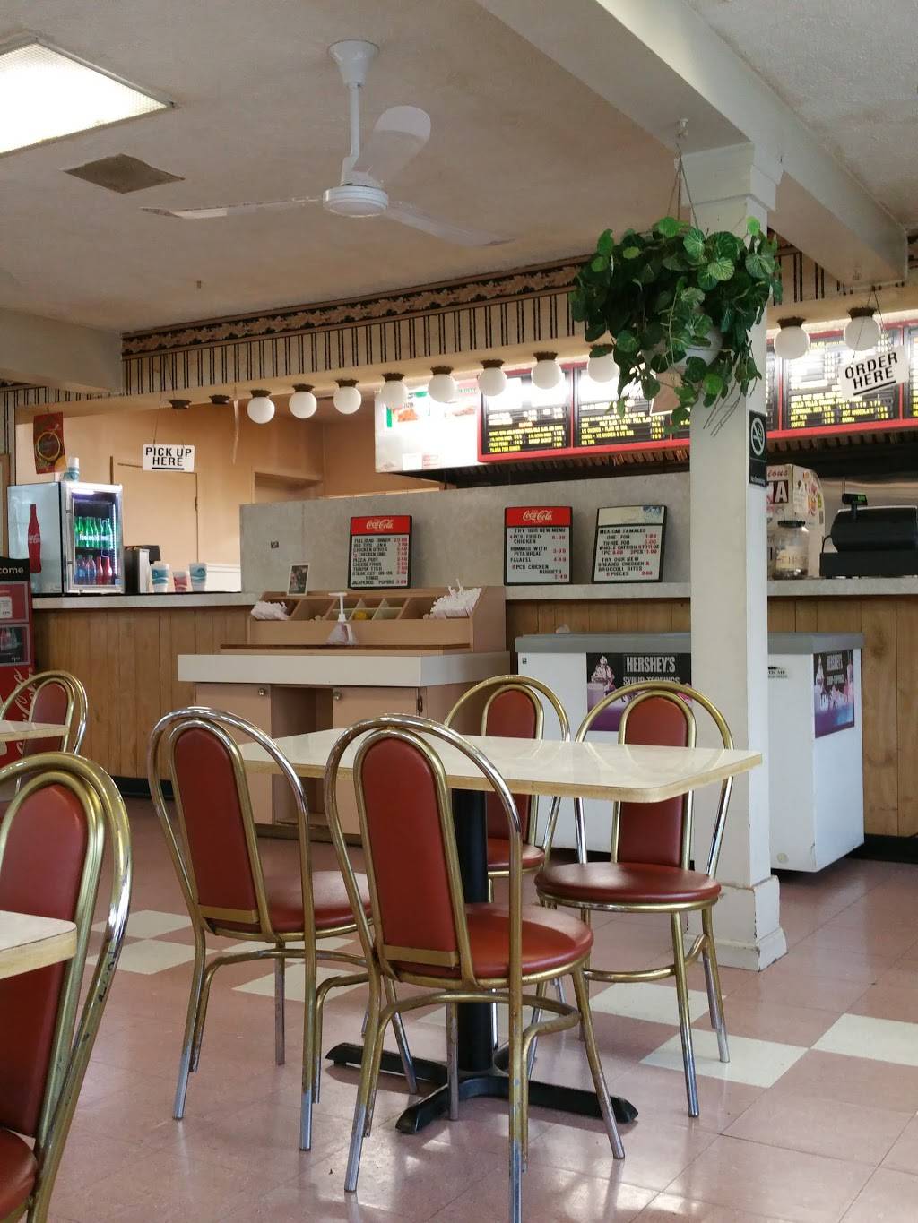 King Gyros Restaurant | restaurant | 2000 S Walnut St, Bloomington, IN 47401, USA | 8123344144 OR +1 812-334-4144