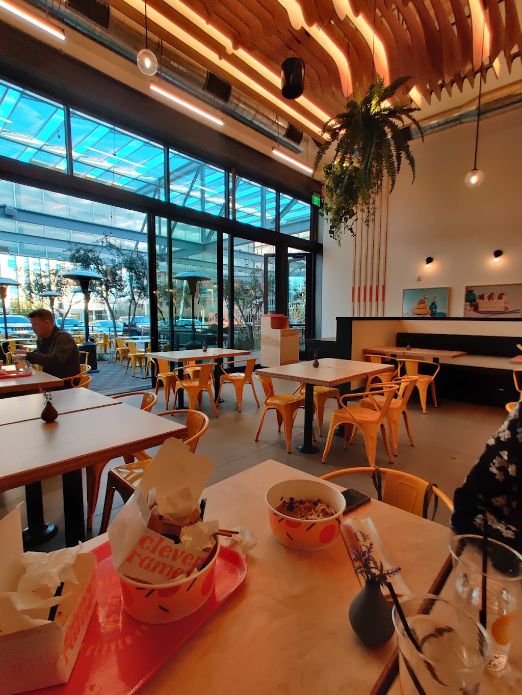 Clever Ramen | restaurant | 1455 N Scottsdale Rd Suite 105, Scottsdale, AZ 85257, USA | 4803507830 OR +1 480-350-7830
