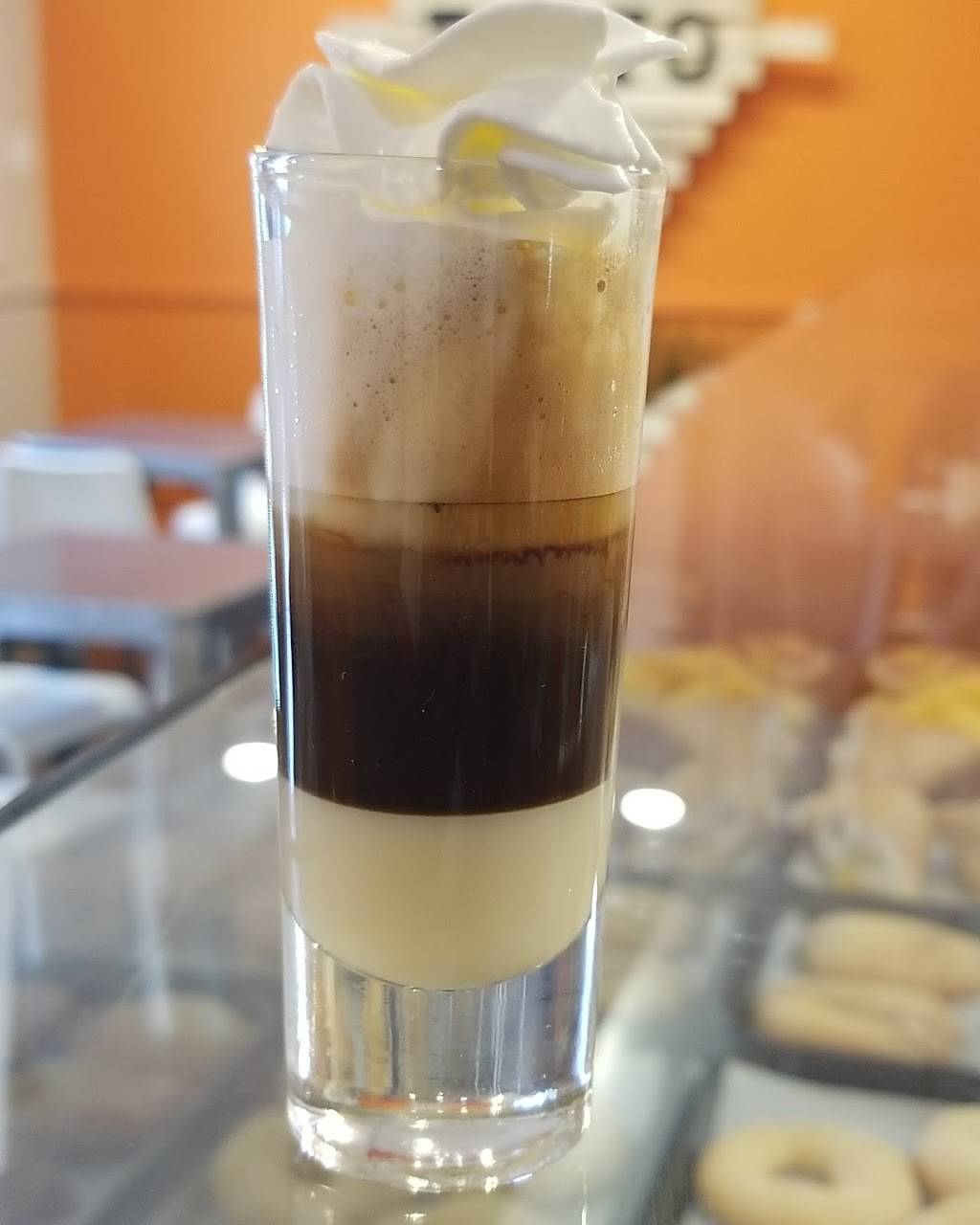 TINTO Cafe | restaurant | 78-20 101st Ave, Ozone Park, NY 11416, USA | 7184856090 OR +1 718-485-6090