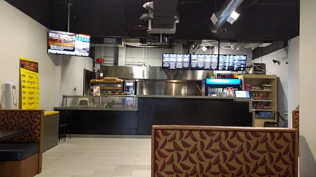 On The Bun Burgers | restaurant | 5030 Maingate Dr #11, Mississauga, ON L4W 1N5, Canada | 9052814440 OR +1 905-281-4440