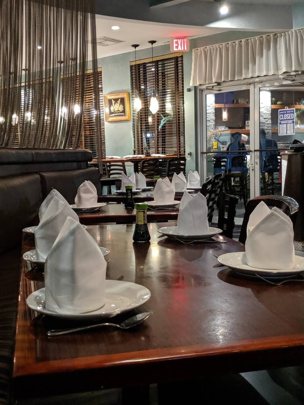 Bluefin Sushi | restaurant | 861 NW 51st St, Boca Raton, FL 33431, USA | 5619818986 OR +1 561-981-8986