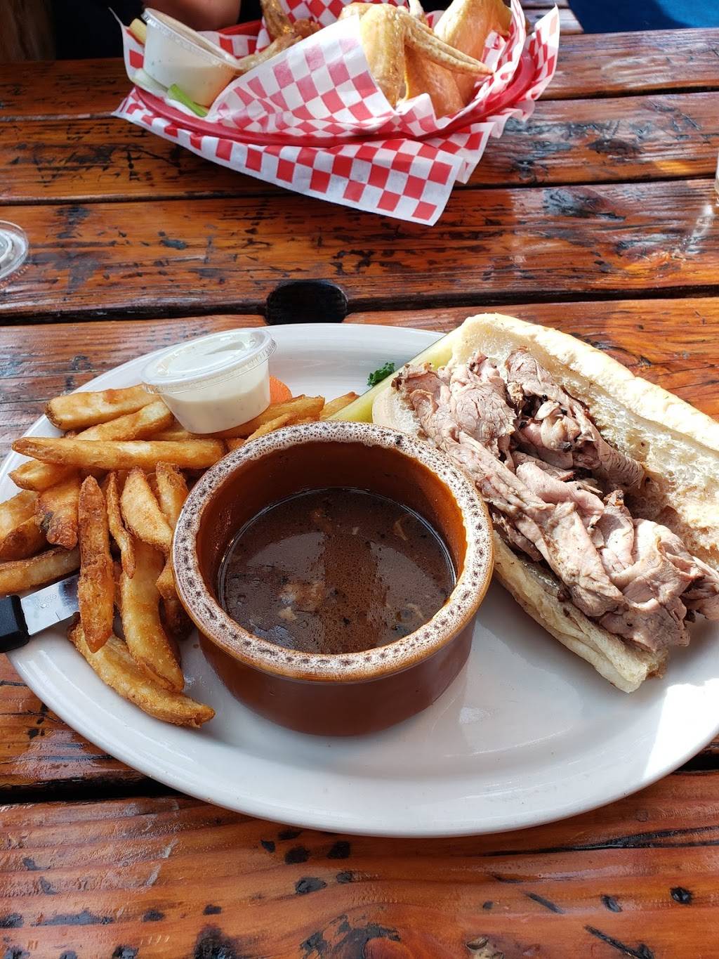 Little Waldorf Saloon | restaurant | 1661 N Virginia St, Reno, NV 89503, USA | 7753379255 OR +1 775-337-9255