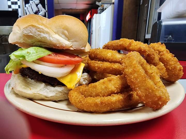 RaiderLanesinc | restaurant | 3156 State St, Caledonia, NY 14423, USA | 5852943083 OR +1 585-294-3083