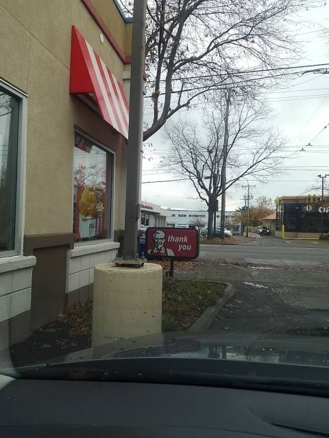 KFC | restaurant | 1140 NW Market St, Seattle, WA 98107, USA | 2067890282 OR +1 206-789-0282