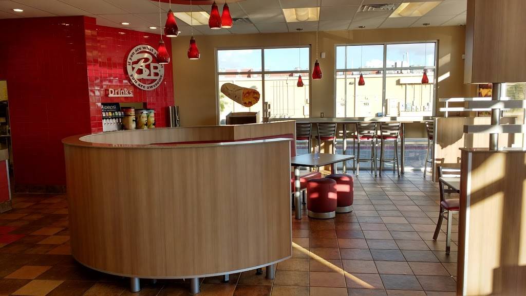 Blakes Lotaburger | restaurant | 12371 Edgemere Blvd #215, El Paso, TX 79938, USA | 9153135112 OR +1 915-313-5112