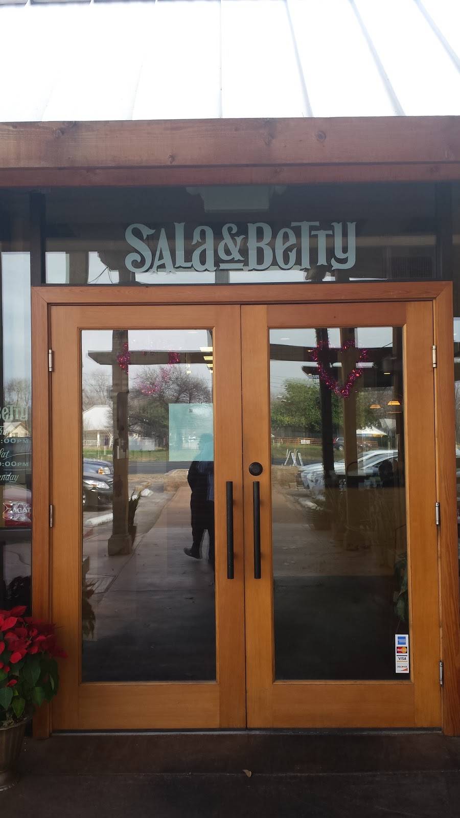 Sala and Betty | restaurant | 5201 Airport Blvd, Austin, TX 78751, USA | 5126450214 OR +1 512-645-0214