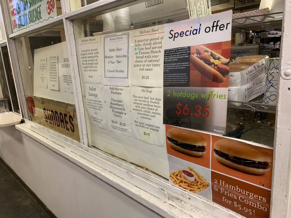 Parisis Drive-In | restaurant | 6216 W 63rd St, Chicago, IL 60638, USA | 7735865611 OR +1 773-586-5611