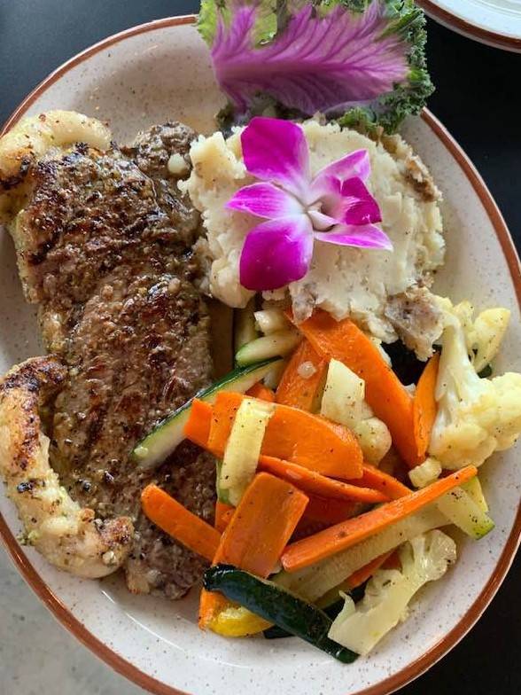 Tropical Tiki Bar & Grill | restaurant | 2401 Hancock Bridge Pkwy Unit 1, Cape Coral, FL 33990, USA | 2395992942 OR +1 239-599-2942