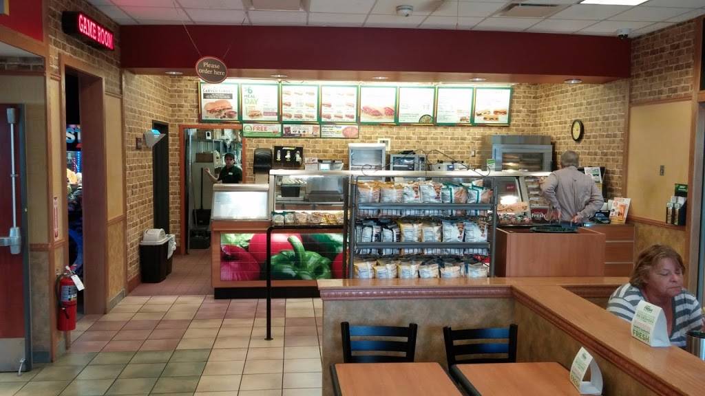 Subway Restaurants | restaurant | 19668 US-11 Suite 31, Lenoir City, TN 37772, USA | 8659884646 OR +1 865-988-4646