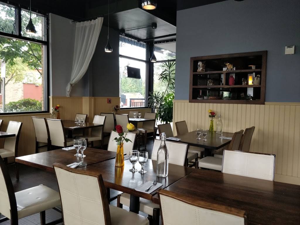 Pinkaew Thai Cuisine | restaurant | 5101 25th Ave NE #11, Seattle, WA 98105, USA | 2065222200 OR +1 206-522-2200