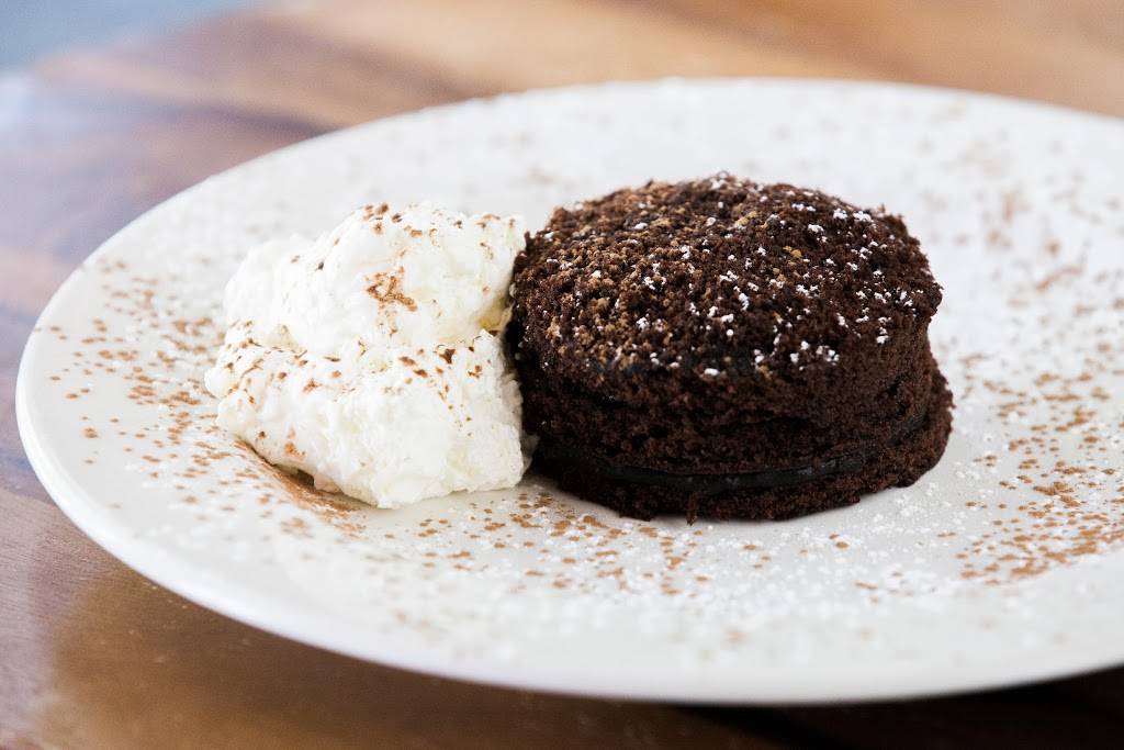 Firefly Gastropub & Catering Co. | restaurant | 71 Church St, Lenox, MA 01240, USA | 4136372700 OR +1 413-637-2700