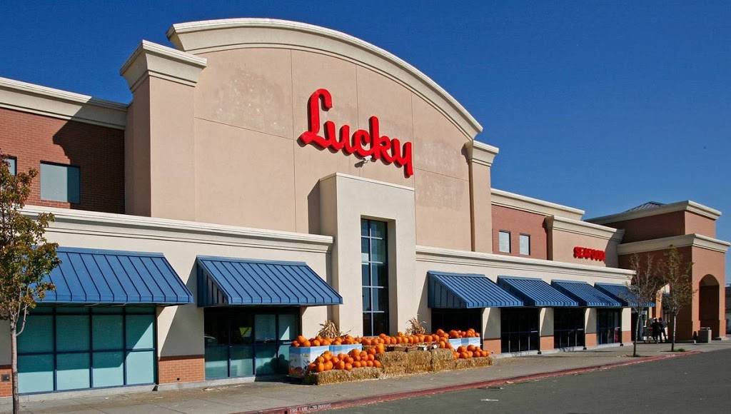 El Cerrito Plaza | shopping mall | 2000-8000 El Cerrito Plaza, El Cerrito, CA 94530, USA | 9252791800 OR +1 925-279-1800