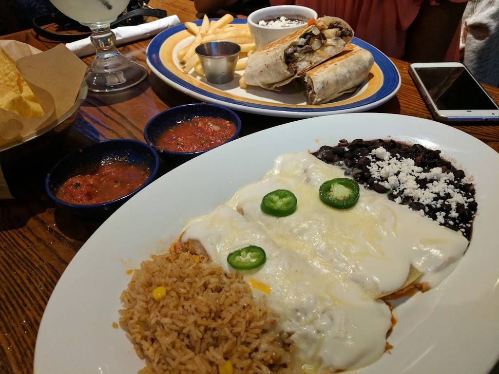 On The Border Mexican Grill & Cantina | restaurant | 1770 Camino De La Reina, San Diego, CA 92108, USA | 6192093700 OR +1 619-209-3700