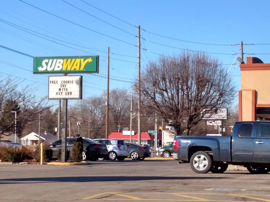 Subway | restaurant | 5535 N Keystone Ave, Indianapolis, IN 46220, USA | 3172517859 OR +1 317-251-7859