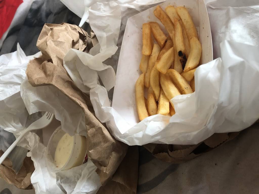 Hoagy House | restaurant | 7116 S Yates Blvd, Chicago, IL 60649, USA | 7738912416 OR +1 773-891-2416