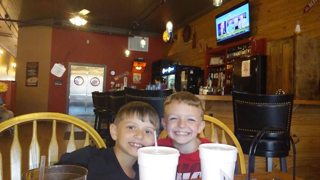 Maters Pizza & Pasta Emporium | restaurant | 108 E Main St, Albertville, AL 35950, USA | 2568919878 OR +1 256-891-9878