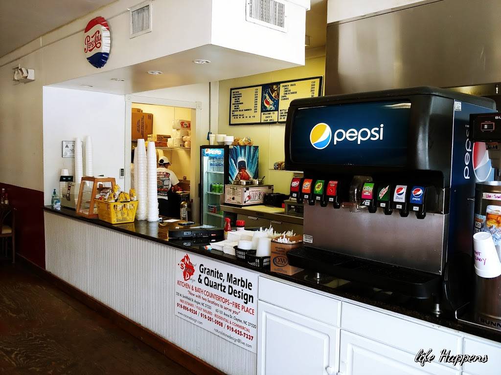 Zacks Char-Grill | restaurant | 618 E Market St, Smithfield, NC 27577, USA | 9199899227 OR +1 919-989-9227