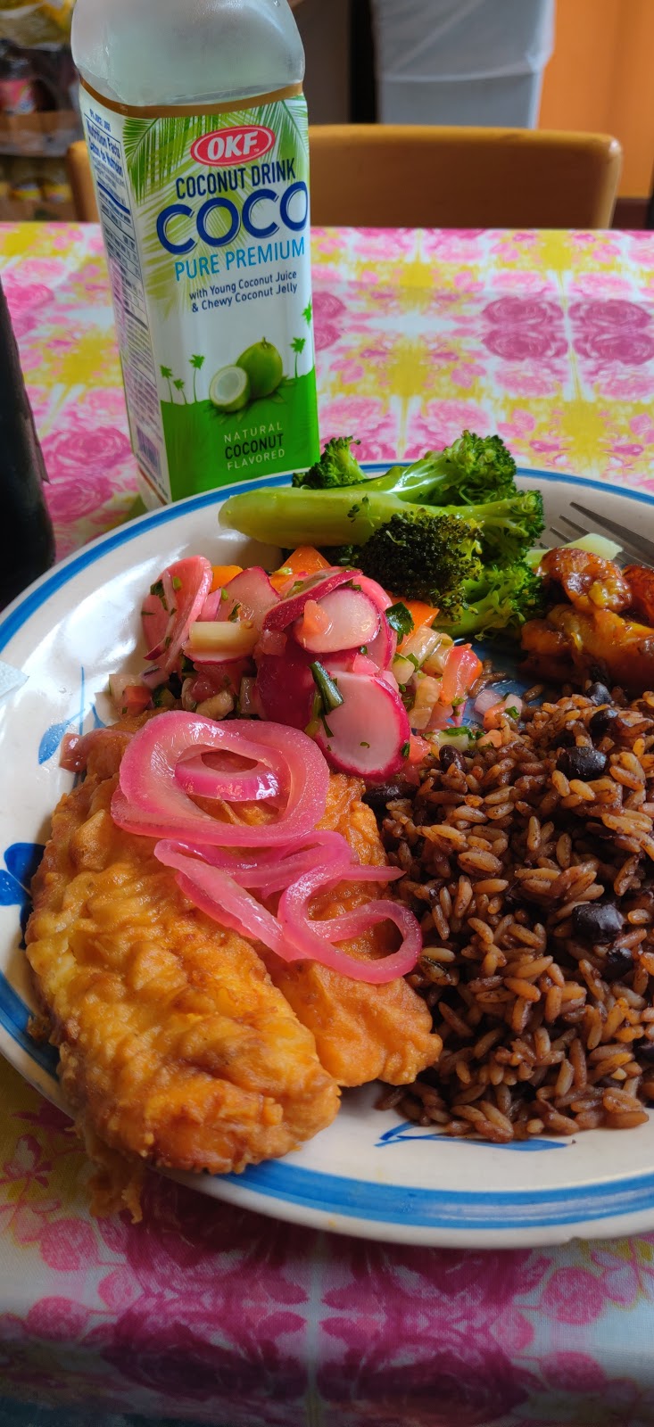 Casa de Maria | restaurant | 16 Green St, Newark, NJ 07102, USA | 8622353685 OR +1 862-235-3685