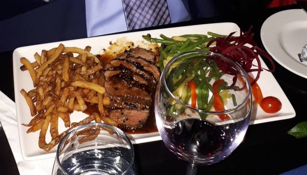 Steak Frites St-Paul | restaurant | 950 Montée des Pionniers, Terrebonne, QC J6V 1S8, Canada | 4507040605 OR +1 450-704-0605