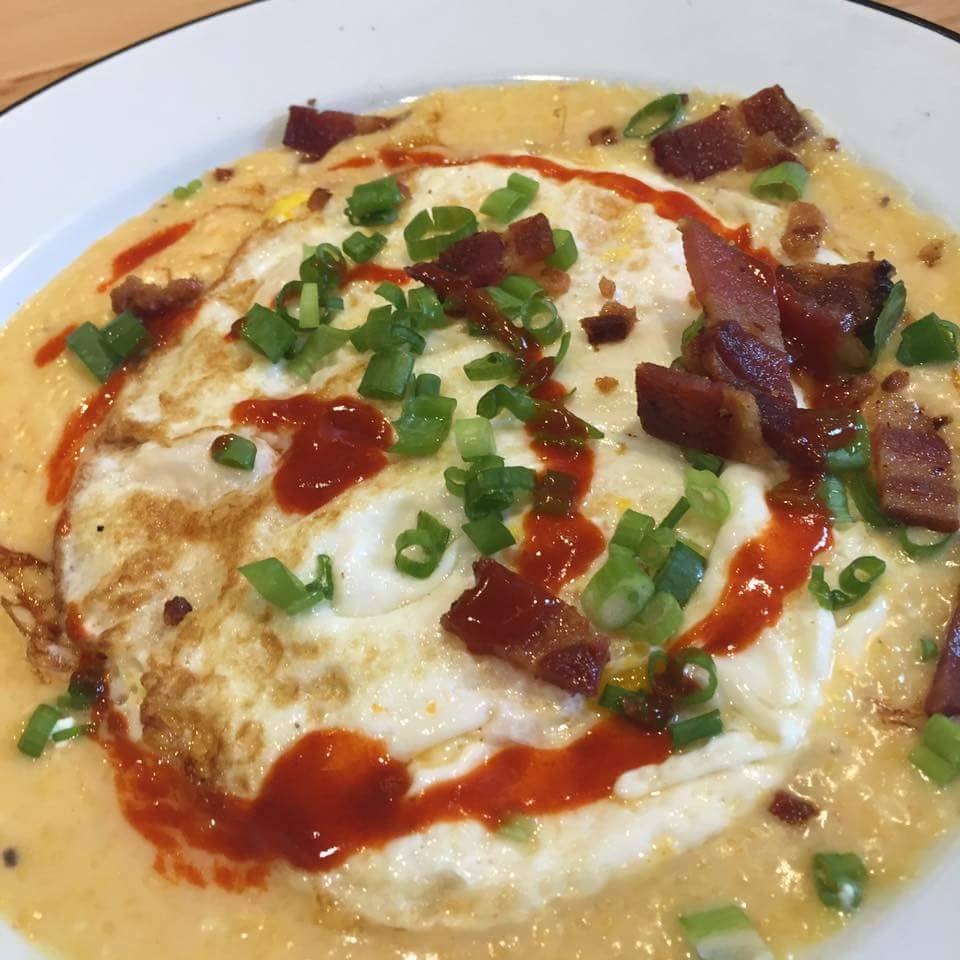 Holler & Dash | restaurant | 2801 18th St S #101, Homewood, AL 35209, USA | 2054140999 OR +1 205-414-0999