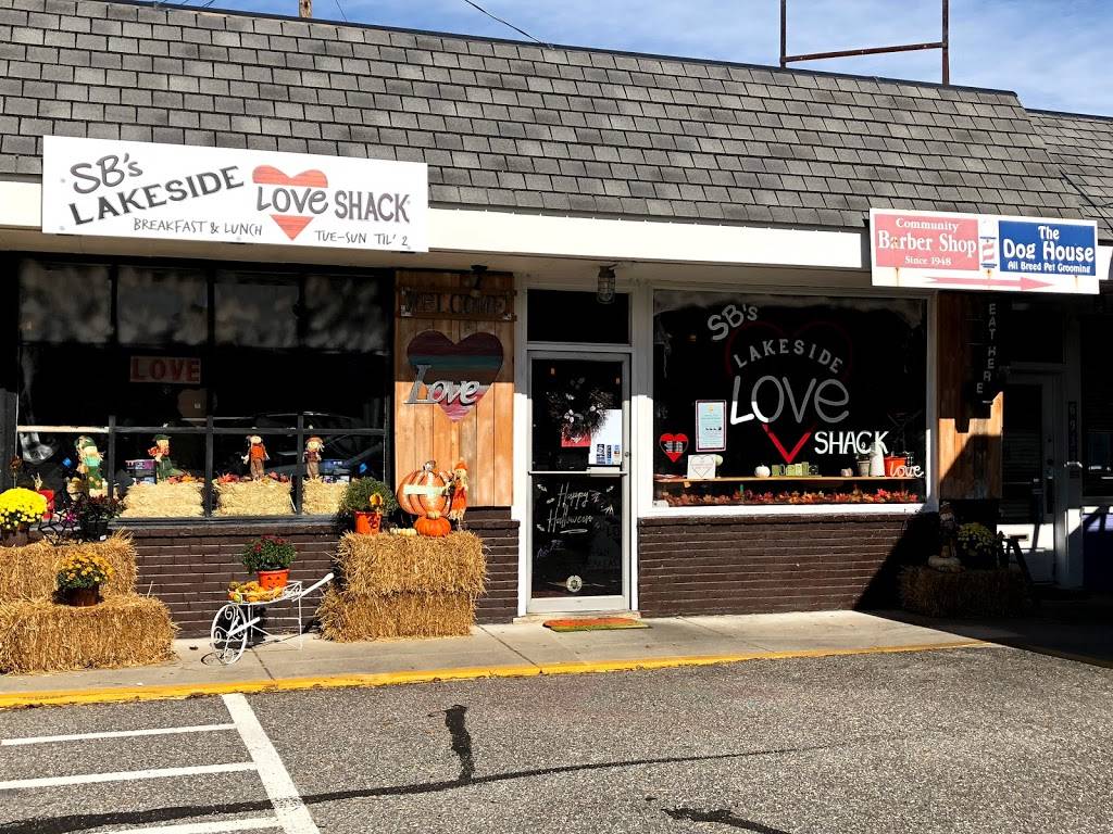 SBs Lakeside Love Shack | restaurant | 6935 Lakeside Ave, Richmond, VA 23228, USA | 8049222371 OR +1 804-922-2371
