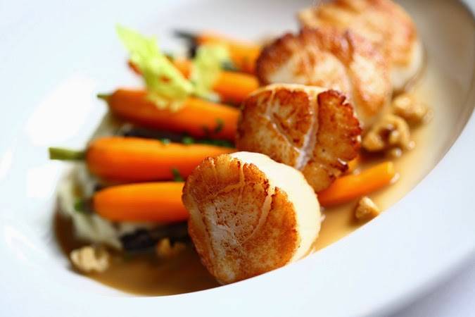 The Blue Bottle Cafe | restaurant | 101 E Broad St, Hopewell, NJ 08525, USA | 6093331710 OR +1 609-333-1710