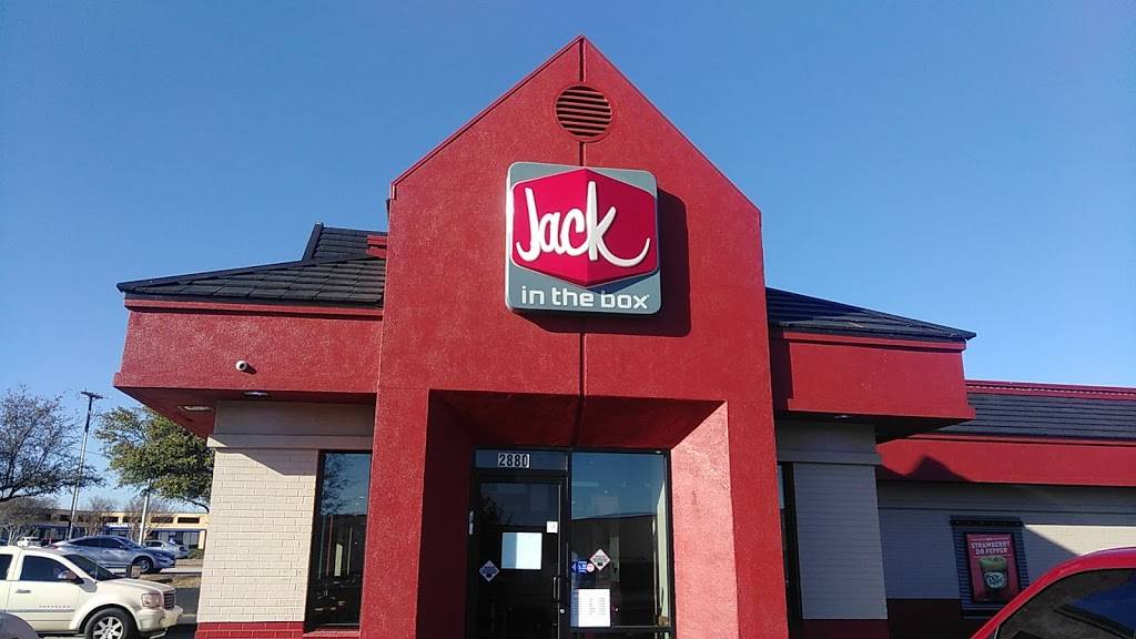 Jack in the Box | restaurant | 2880 E Pioneer Pkwy, Arlington, TX 76010, USA | 8176402145 OR +1 817-640-2145