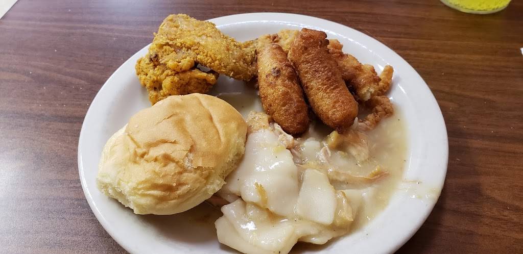 Ginnys Place | restaurant | 1900 George Washington Memorial Hwy, Yorktown, VA 23692, USA | 7575929036 OR +1 757-592-9036