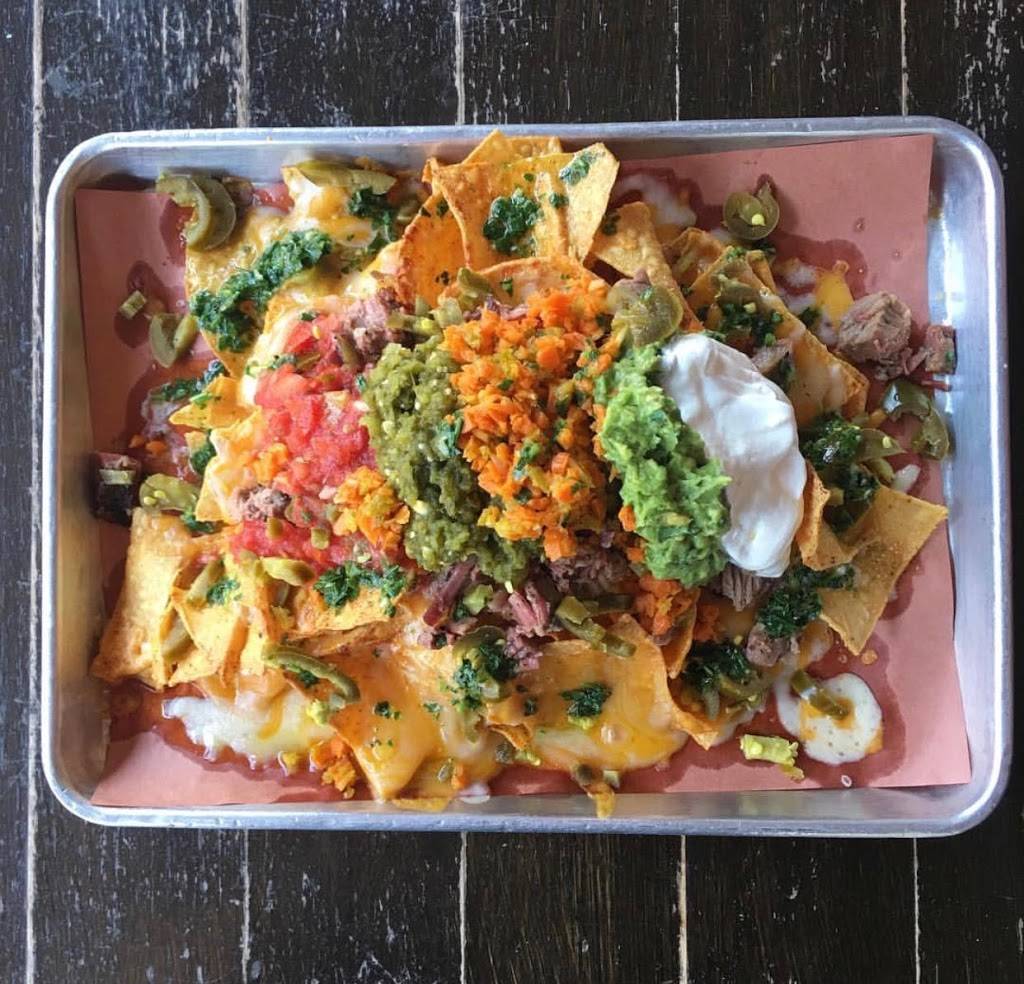 Home Team BBQ | restaurant | 700 Harden St, Columbia, SC 29205, USA | 8037243900 OR +1 803-724-3900