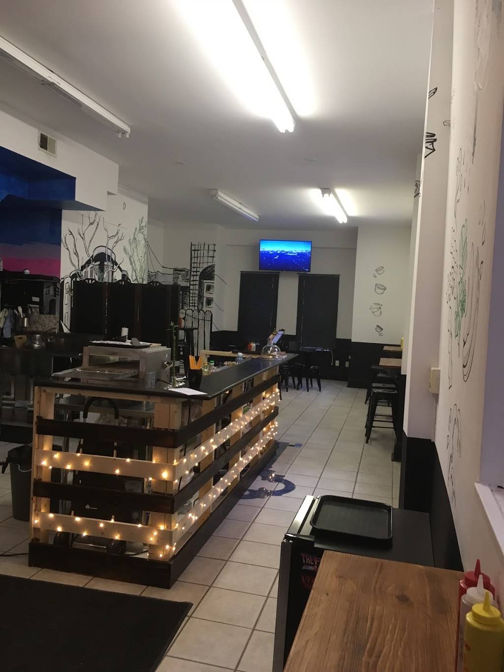 Bmore Righteous | restaurant | 13 W 25th St, Baltimore, MD 21218, USA | 4434578046 OR +1 443-457-8046