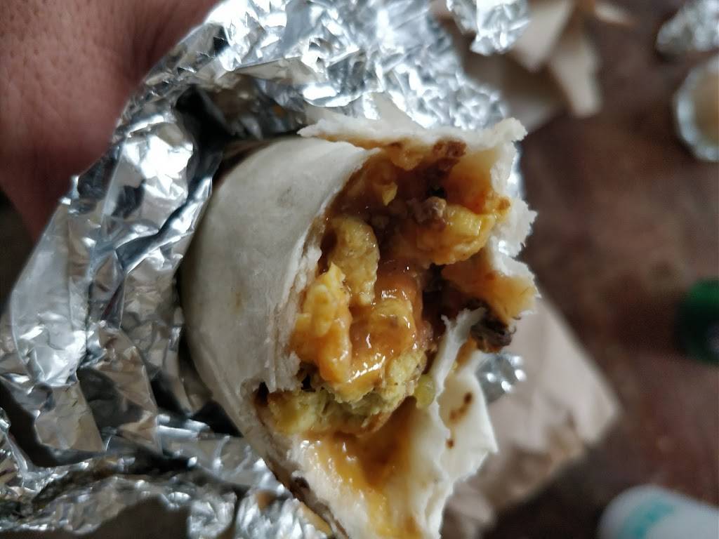 Santiagos Mexican Restaurant | restaurant | 1380 W 104th Ave, Northglenn, CO 80234, USA | 3032557945 OR +1 303-255-7945