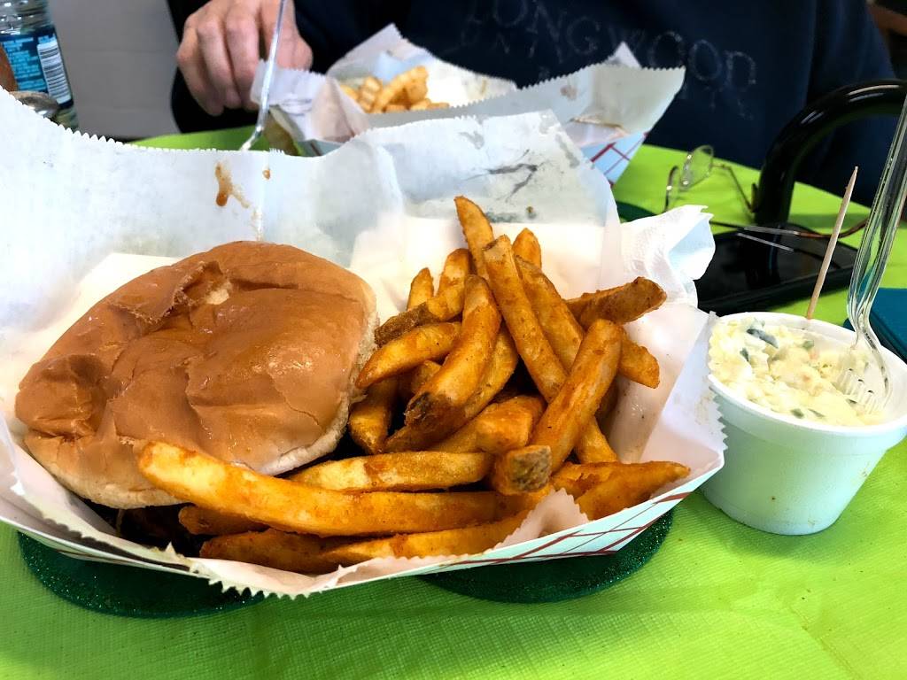 Williams Bar-B-Q | restaurant | 106 S 14th St, West Memphis, AR 72301, USA | 8707350979 OR +1 870-735-0979