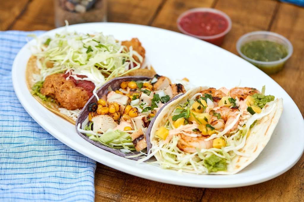 Rubios Coastal Grill | restaurant | 2694 Canyon Springs Pkwy a, Riverside, CA 92507, USA | 9516971679 OR +1 951-697-1679