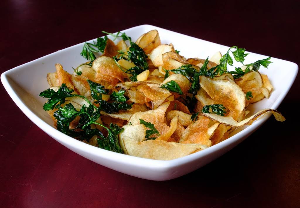 Bootleg Bar & Kitchen | restaurant | 2360 Van Ness Ave, San Francisco, CA 94109, USA | 4158727773 OR +1 415-872-7773