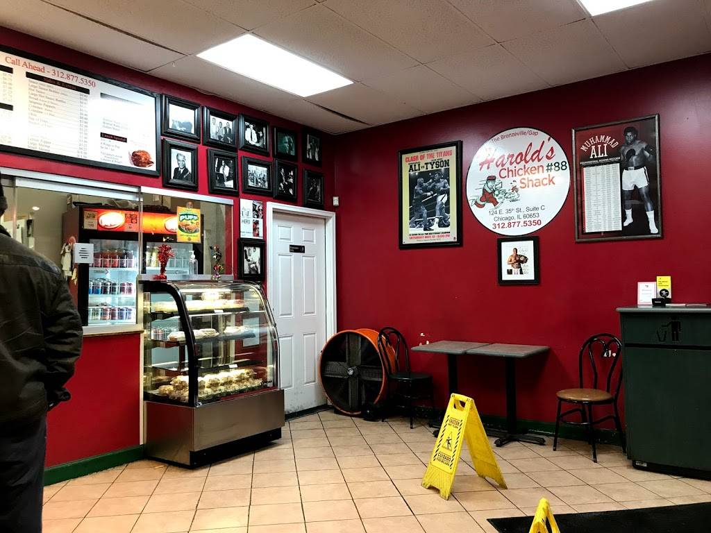 Harolds Chicken #88 | restaurant | 124 E 35th St, Chicago, IL 60616, USA | 3128775350 OR +1 312-877-5350