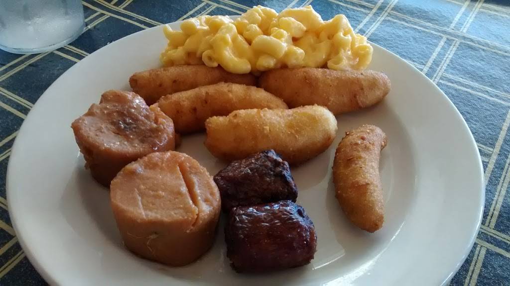 Village Station 1893 Restaurant | restaurant | 2744 N Roberts Ave, Lumberton, NC 28358, USA | 9107390211 OR +1 910-739-0211