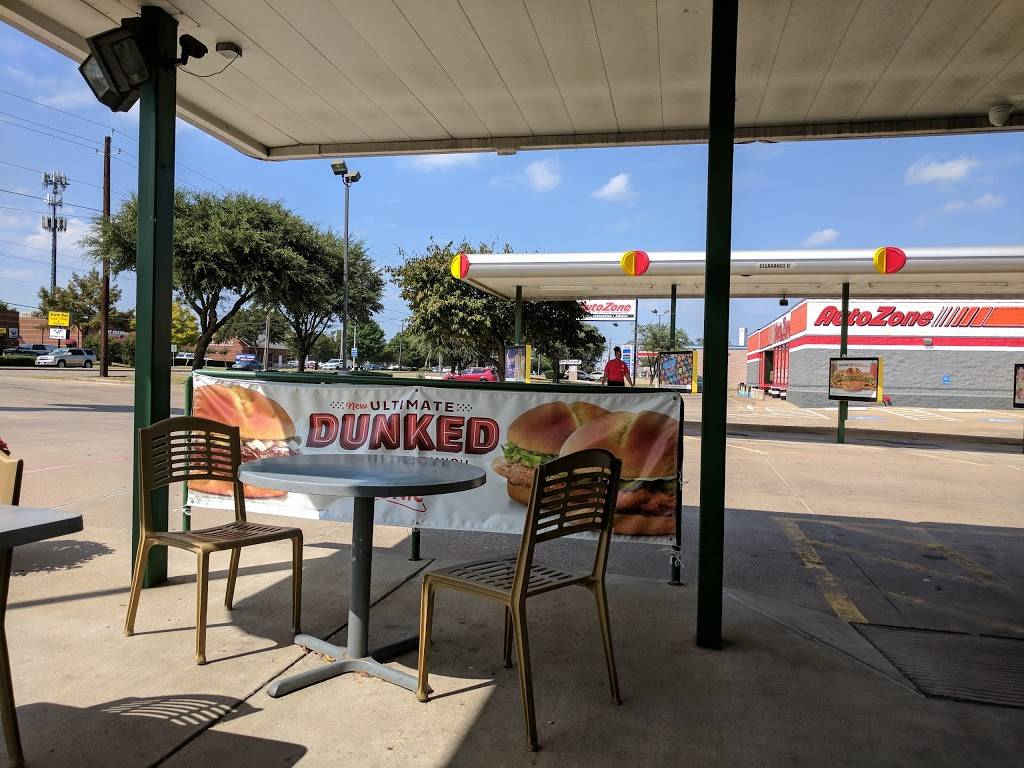 Sonic Drive-In | restaurant | 6130 N Jupiter Rd, Garland, TX 75044, USA | 9724964356 OR +1 972-496-4356