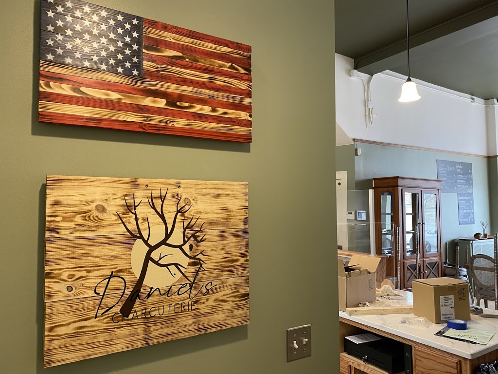 Daniels Charcuterie | restaurant | 15 S Fairview Ave, Park Ridge, IL 60068, USA | 2245856100 OR +1 224-585-6100