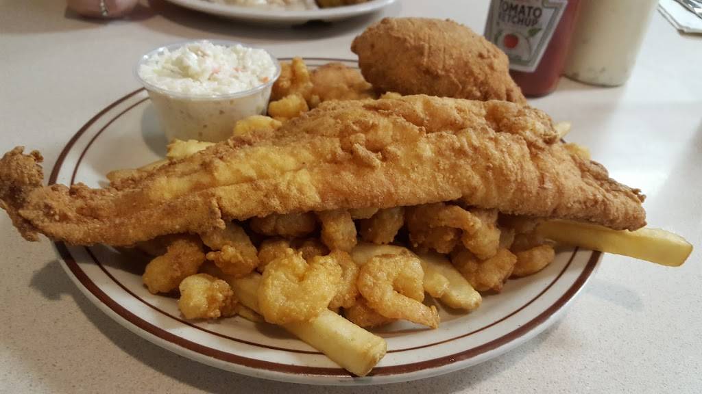 Liberty Family Restaurant | restaurant | 7970 Concord Church Rd, Lewisville, NC 27023, USA | 3369454409 OR +1 336-945-4409