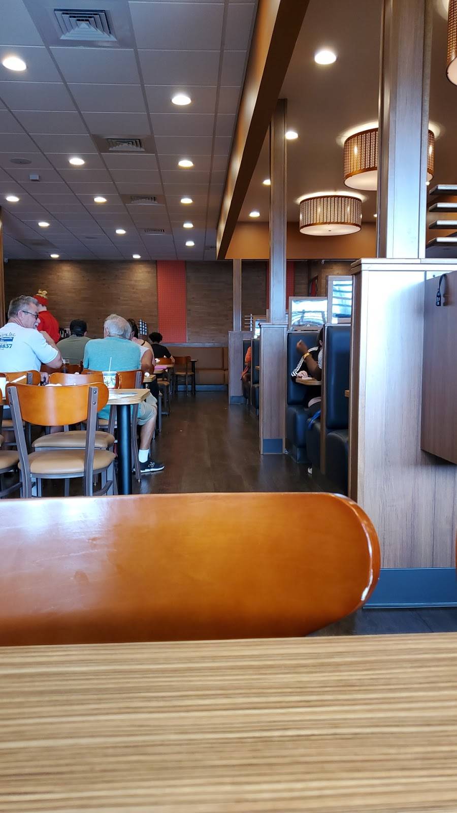 IHOP | restaurant | 855 Palm Bay Rd NE, West Melbourne, FL 32904, USA | 3212162089 OR +1 321-216-2089