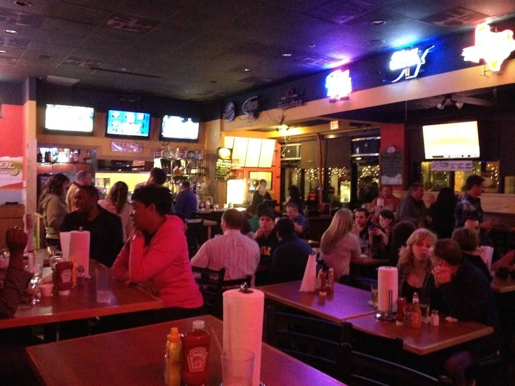 Maacs Grill | restaurant | 8150 N MacArthur Blvd, Irving, TX 75063, USA | 2144969464 OR +1 214-496-9464