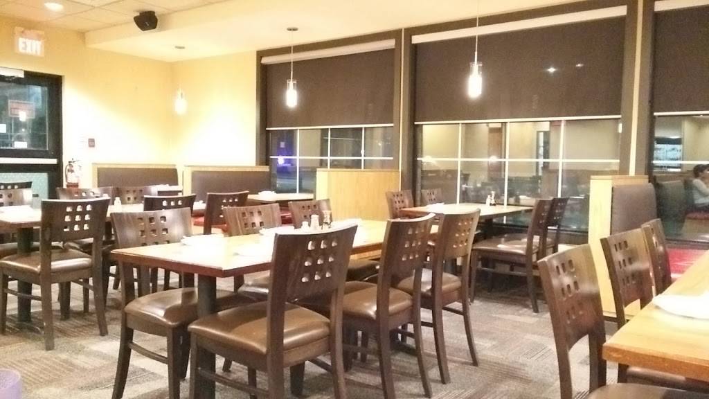 Lees Asian Cuisine | restaurant | 3140 Dougall Ave, Windsor, ON N9E 1S6, Canada | 5199690333 OR +1 519-969-0333