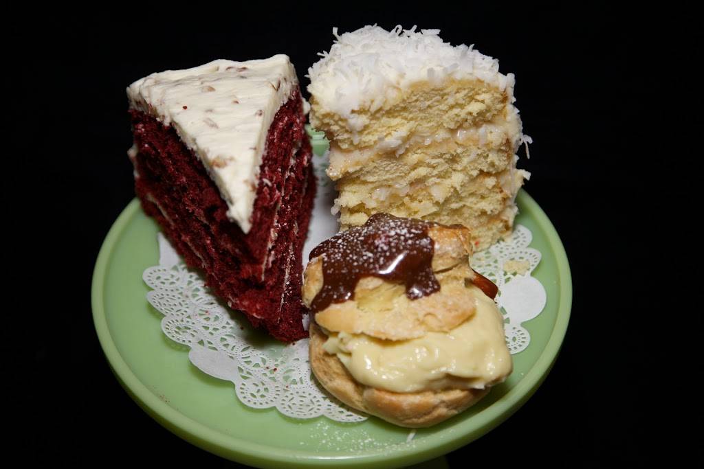 Magoos Pizza, Pasta, & More | restaurant | 1816 E High Ave, New Philadelphia, OH 44663, USA | 3303651466 OR +1 330-365-1466