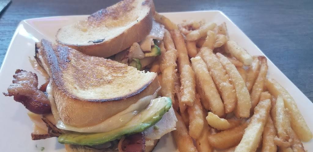 The Spot Bar and Grill | restaurant | 200 Merrow Rd, Tolland, CT 06084, USA | 8608720332 OR +1 860-872-0332