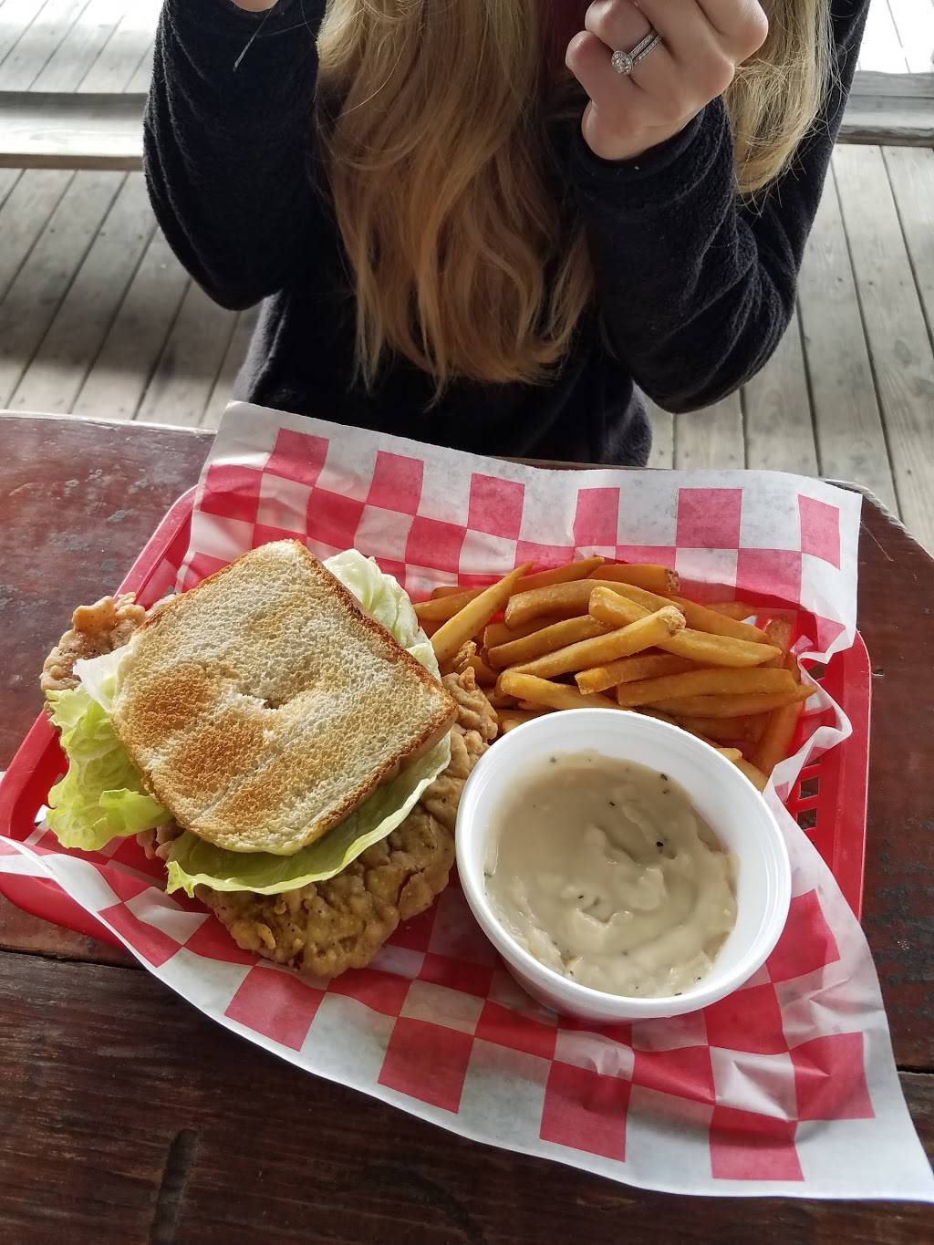 Chickin Coop | restaurant | 402 Main St, Bandera, TX 78003, USA | 8307964496 OR +1 830-796-4496