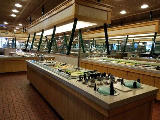 HomeTown Buffet | restaurant | 8432 Firestone Blvd, Downey, CA 90241, USA | 5628615067 OR +1 562-861-5067