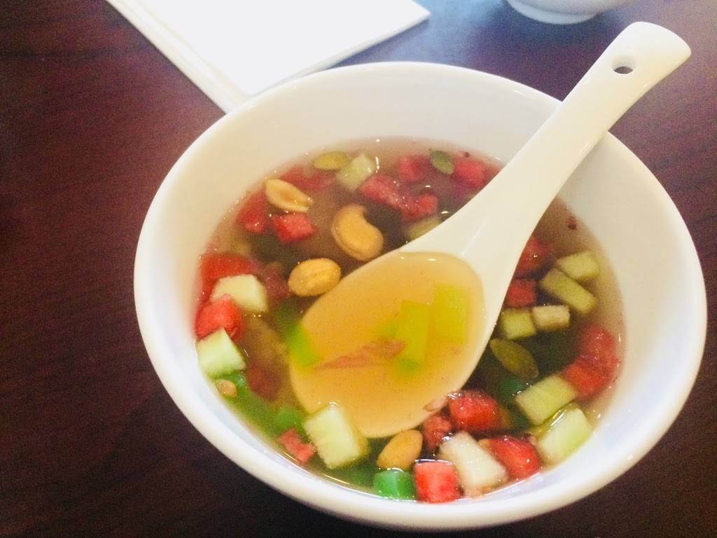 MR. MIC | restaurant | 956 Merivale Rd, Ottawa, ON K1Z 6A2, Canada | 6137220888 OR +1 613-722-0888