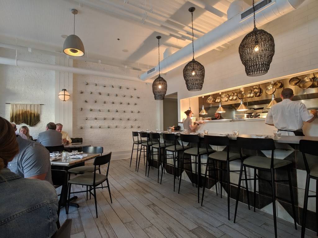 Eden Chicago | restaurant | 1748 W Lake St, Chicago, IL 60612, USA | 3123662294 OR +1 312-366-2294